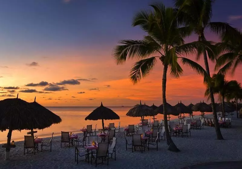 هتل Aruba Marriott Resort & Stellaris Casino