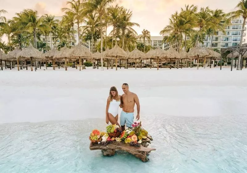 هتل Aruba Marriott Resort & Stellaris Casino