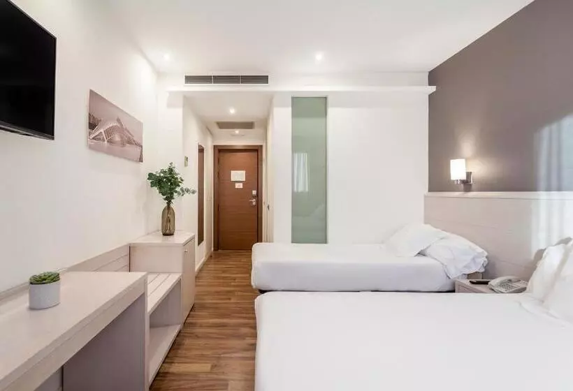 호텔 Azz Valencia Táctica