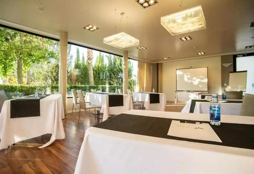 호텔 Azz Valencia Táctica