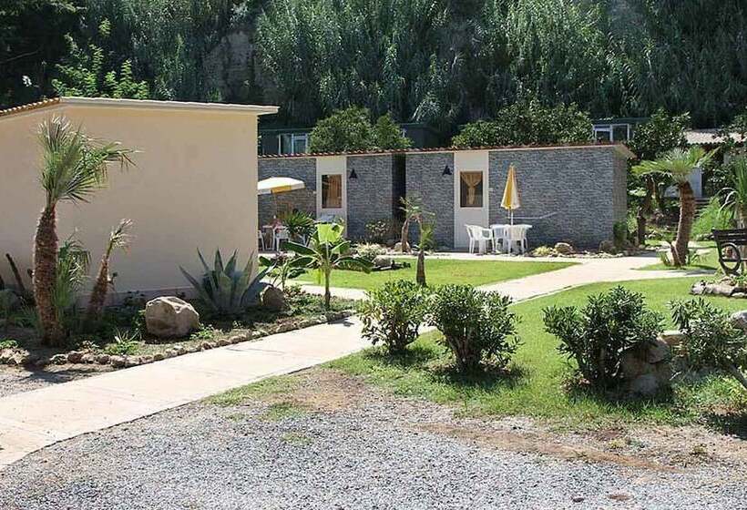 호텔 Baia Delle Sirene Beach Resort