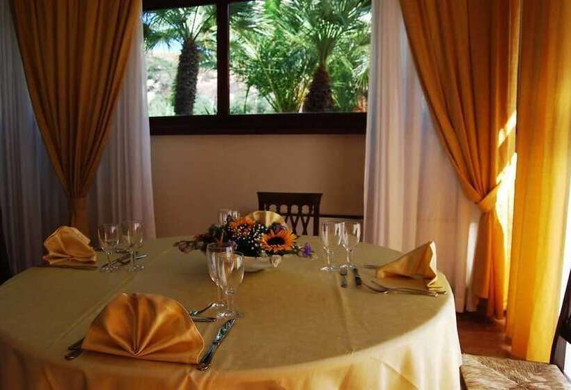 호텔 Baia Delle Sirene Beach Resort