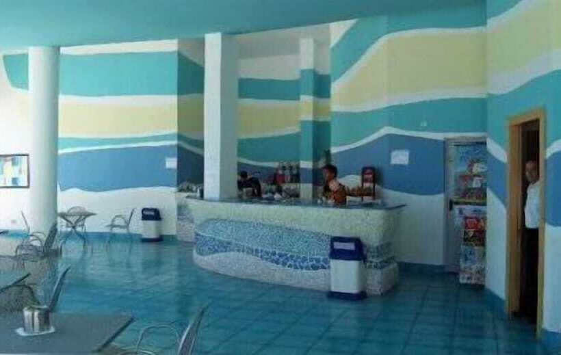 ホテル Club Cala Longa