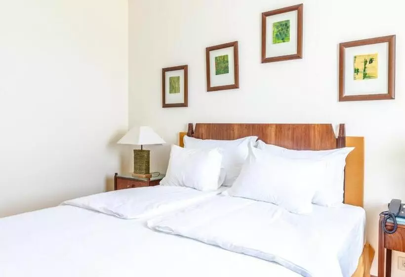 בית מלון כפרי Golf Mar