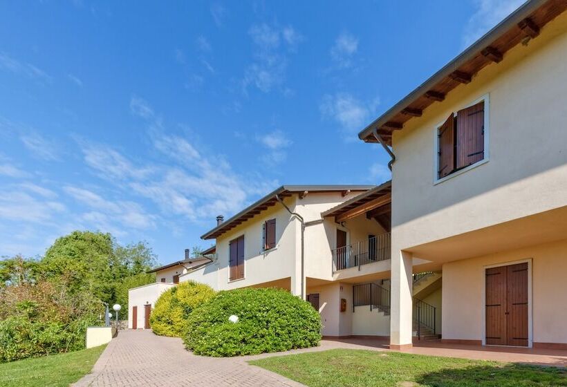 בית מלון כפרי Golf Residenza