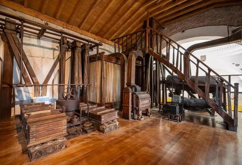 ホテル Hospedería Conventual De Alcántara