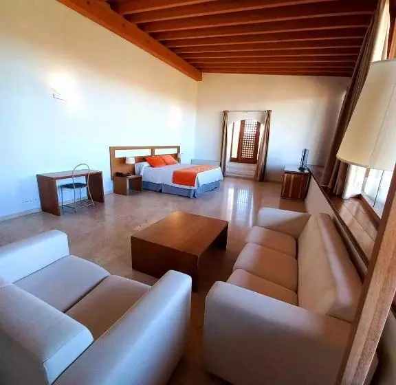 ホテル Hospedería Conventual De Alcántara