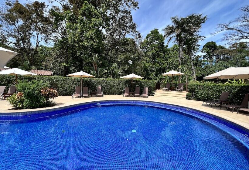 هتل La Foresta Nature Resort