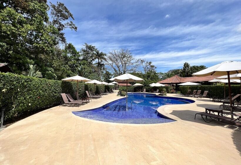 هتل La Foresta Nature Resort