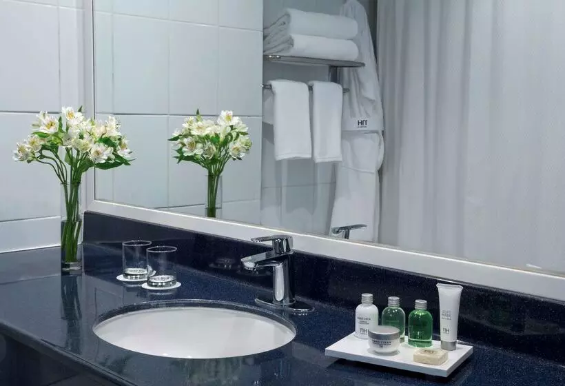 هتل NH Antofagasta