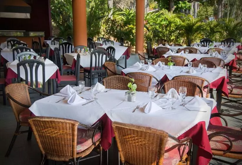 호텔 Occidental Tamarindo All Inclusive