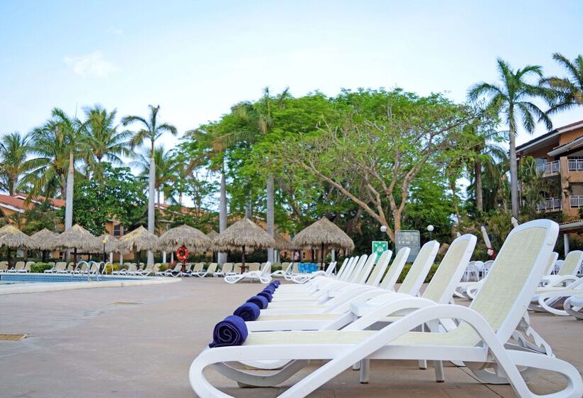 Отель Occidental Tamarindo All Inclusive