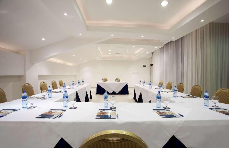 Отель Occidental Tamarindo All Inclusive