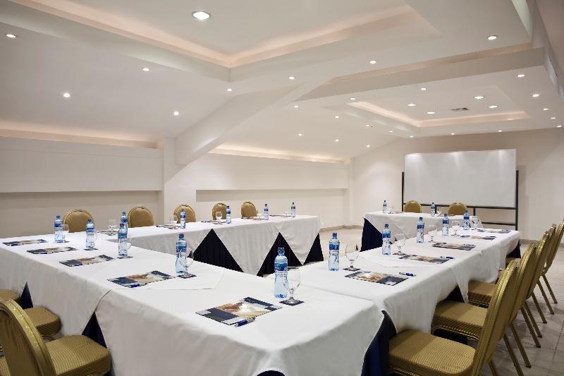 Отель Occidental Tamarindo All Inclusive