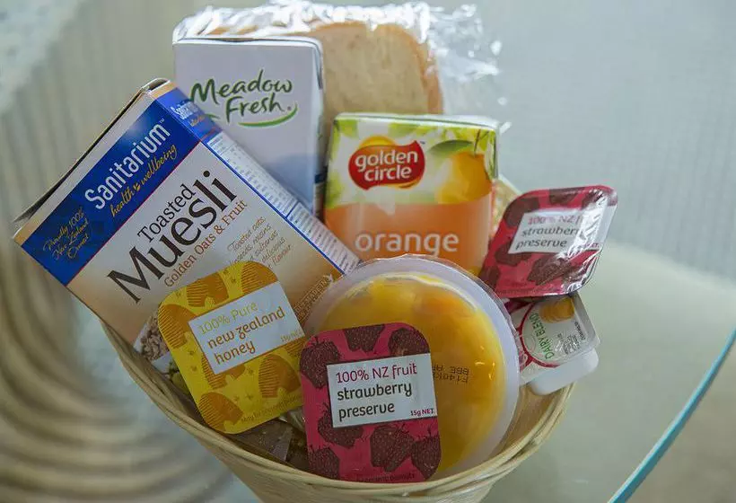 Apollo Hotel Auckland