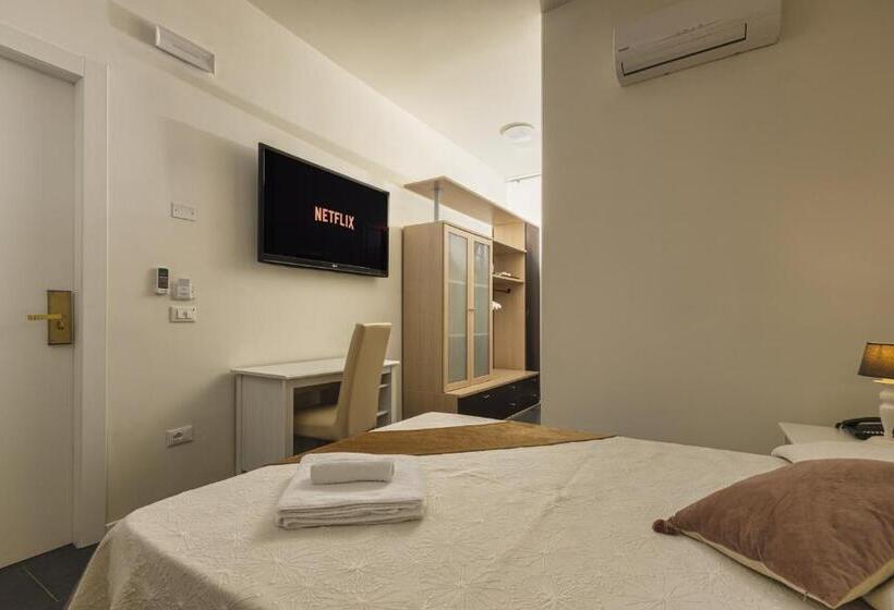 فندق Villa Pigalle