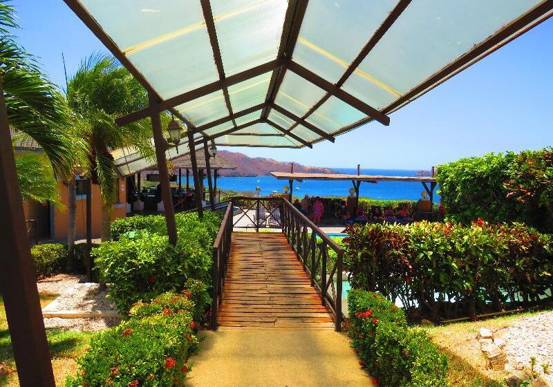 فندق Villas Sol Beach Resort