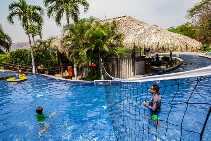 فندق Villas Sol Beach Resort