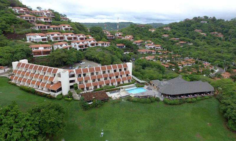 فندق Villas Sol Beach Resort