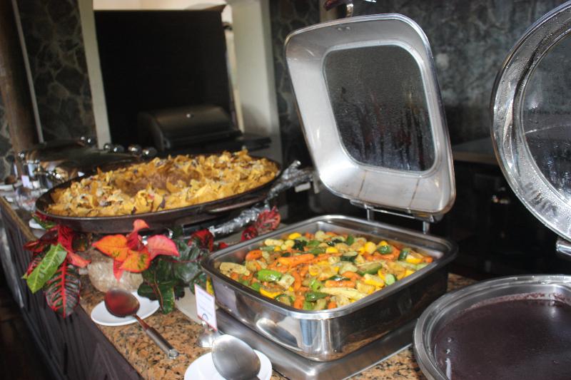 فندق Villas Sol Beach Resort