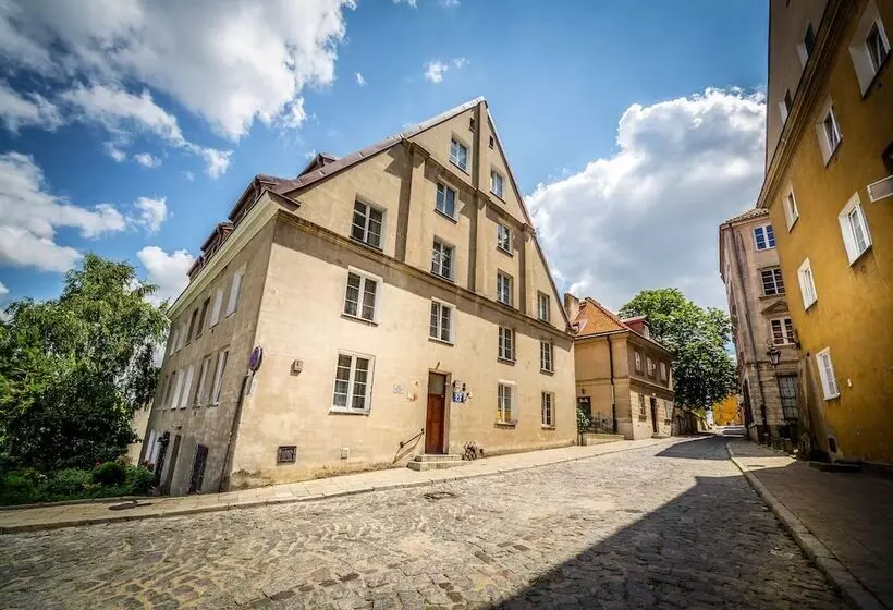 Old Town Kanonia Hostel & Apartments