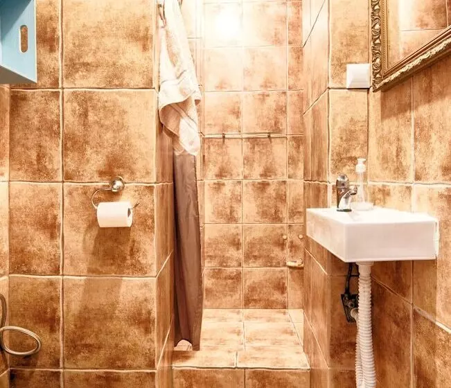 Old Town Kanonia Hostel & Apartments