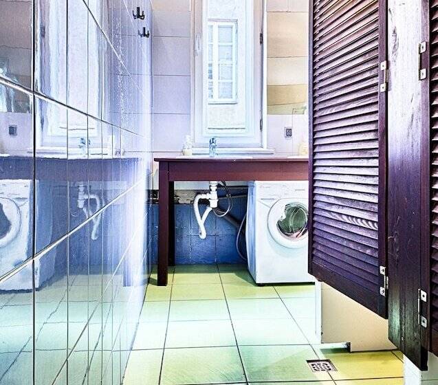 Old Town Kanonia Hostel & Apartments