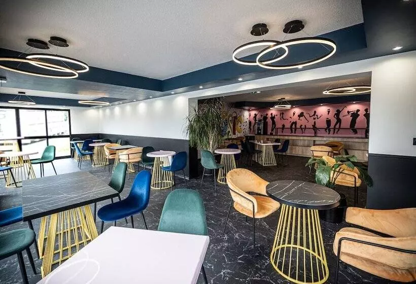 Welcomotel Beauvais Aéroport