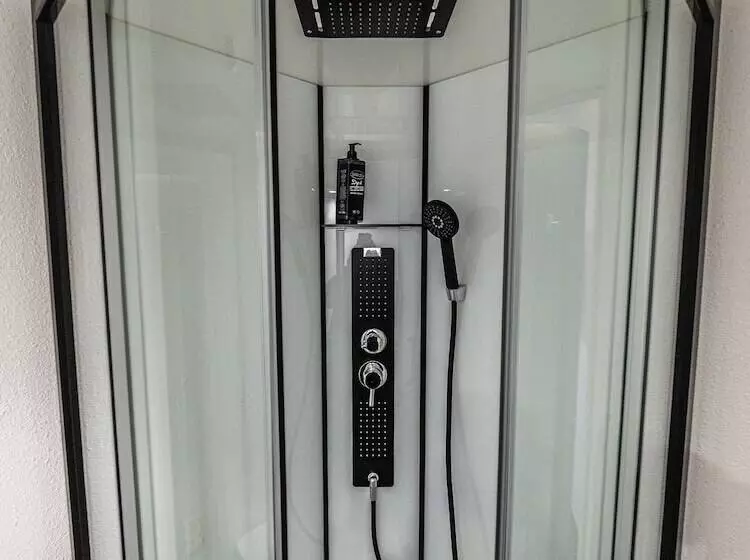 Welcomotel Beauvais Aéroport