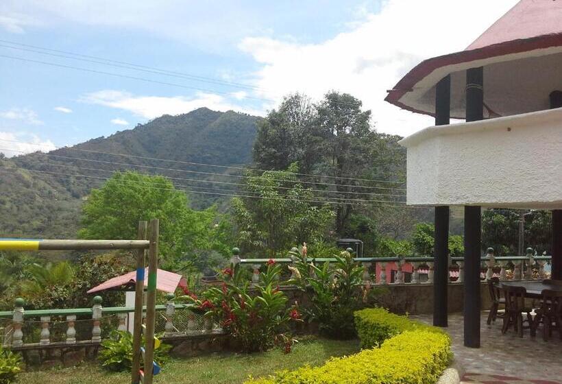 Finca Hotel Villa Cristina