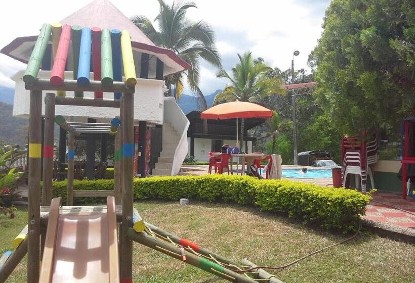 Finca Hotel Villa Cristina