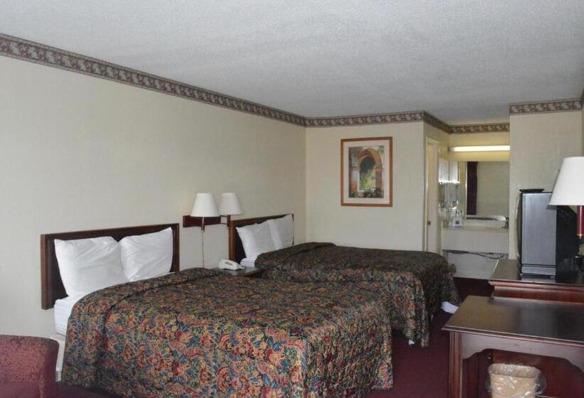 호텔 Knights Inn Hurricane Mills