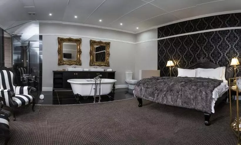 Hotelli The Kingsman Boutique