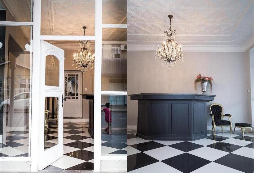 Отель The Kingsman Boutique