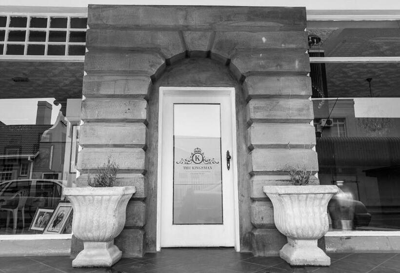 Отель The Kingsman Boutique