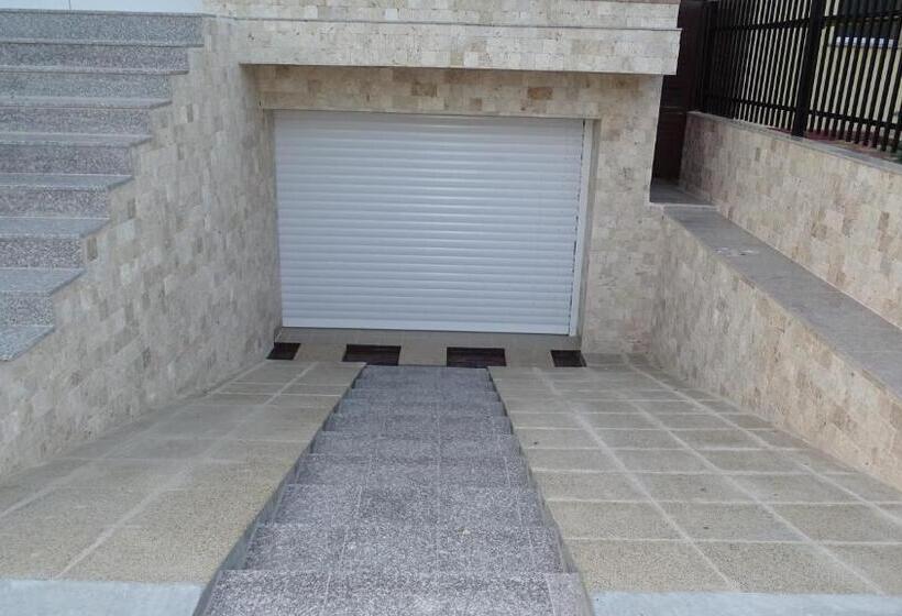 پانسیون Casa Borbel Gratiela