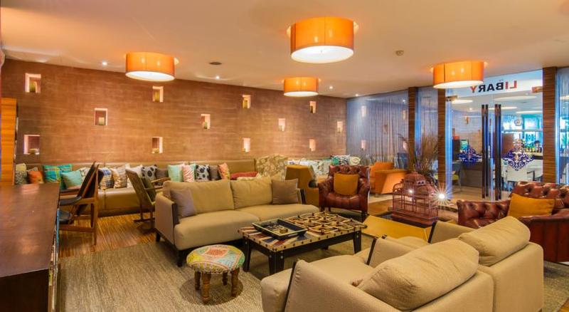 فندق Baboona Beachfront Living