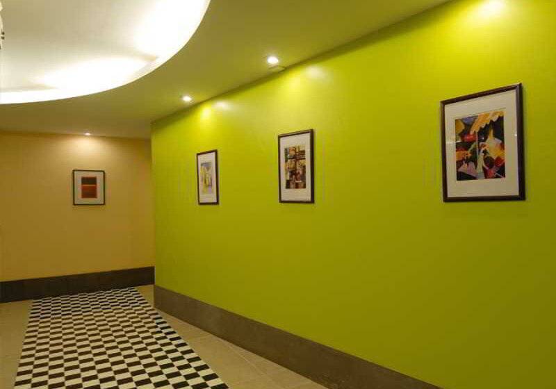 فندق Baboona Beachfront Living