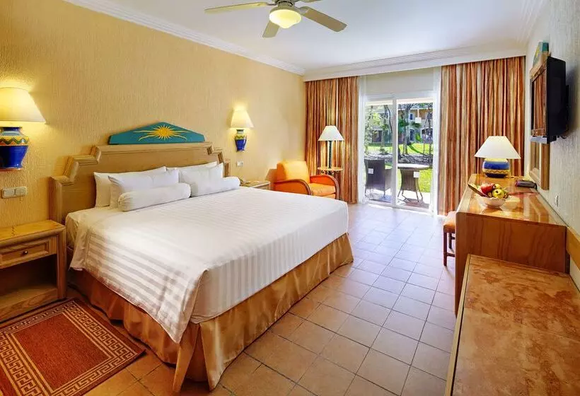 ホテル Barcelo Maya Beach  All Inclusive