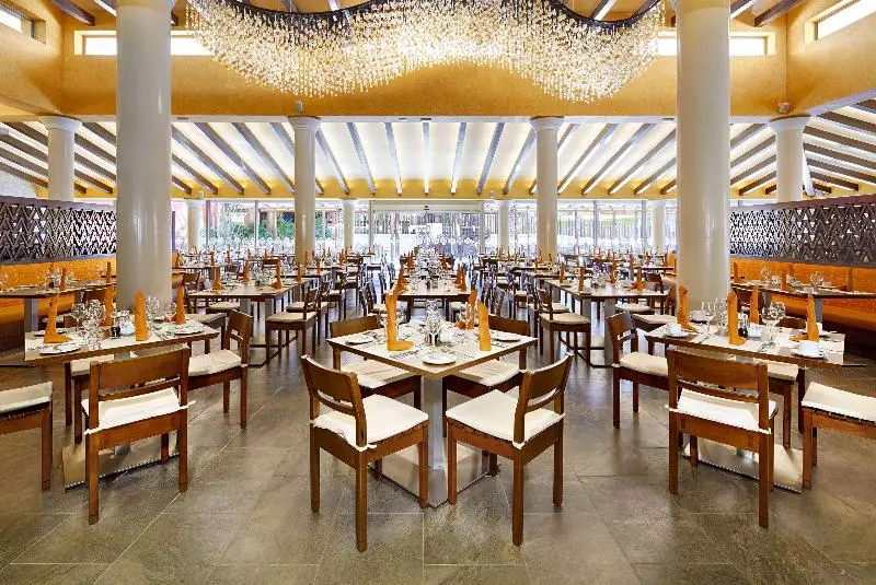 ホテル Barcelo Maya Beach  All Inclusive