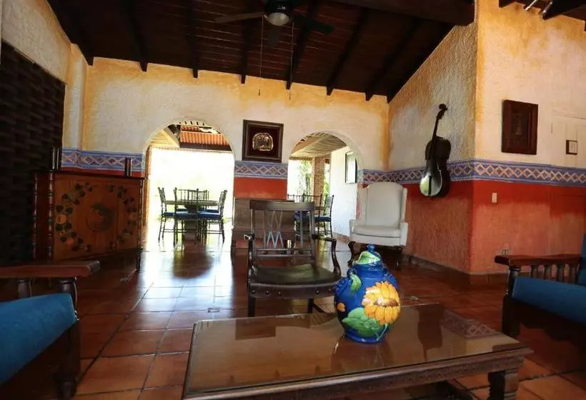 هتل Casa Colonial Boutique