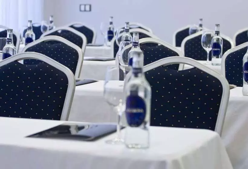 בית מלון כפרי Castro Real