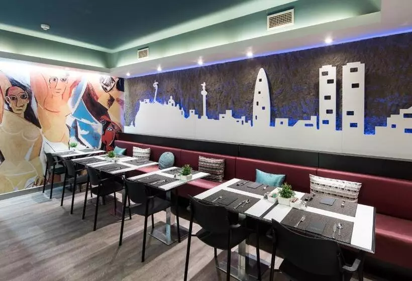 酒店 Catalonia Avinyo