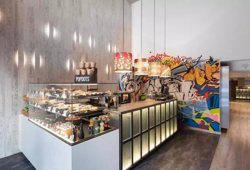 酒店 Catalonia Avinyo