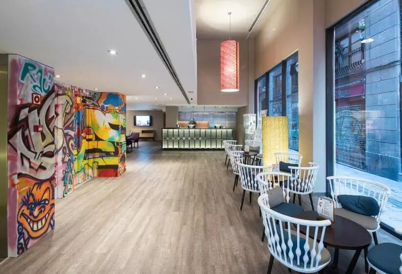 酒店 Catalonia Avinyo