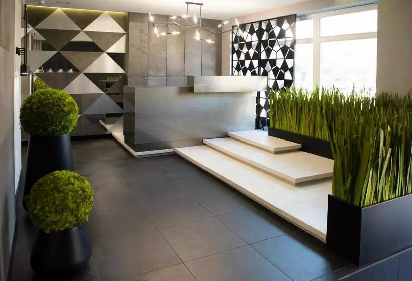 בית מלון כפרי Central