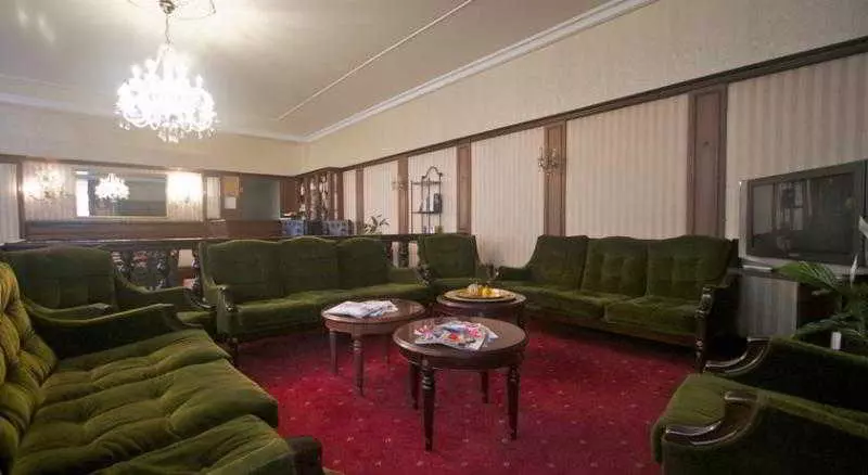 فندق Hôtel De Bourgogne