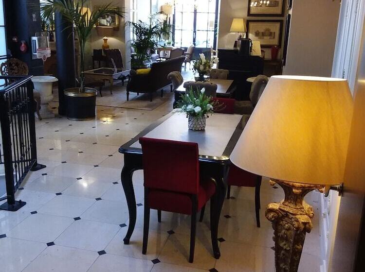 ホテル De La Treille