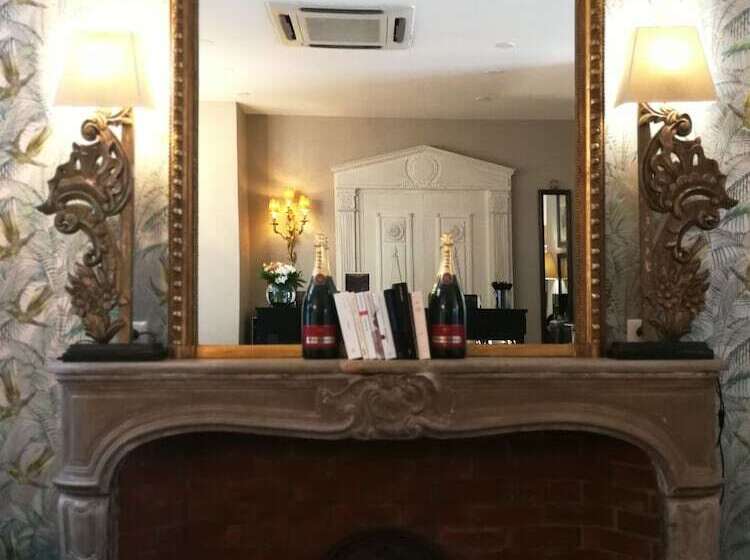 ホテル De La Treille