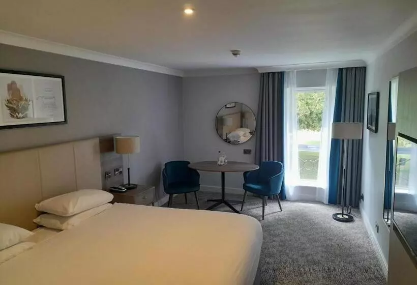 Отель Eastwood Hall